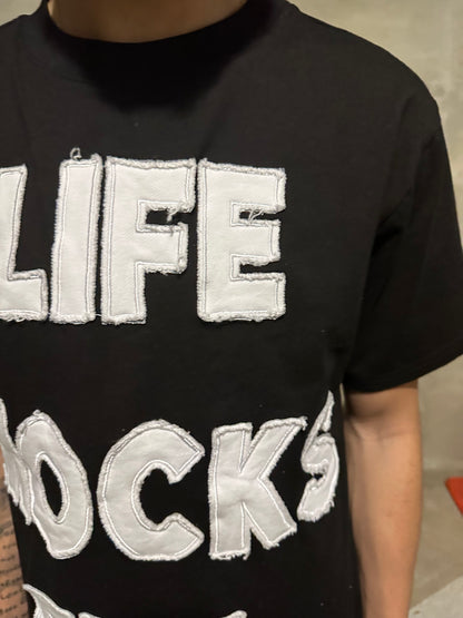 LIFE MOCKS EVIL T-SHIRT BLACK